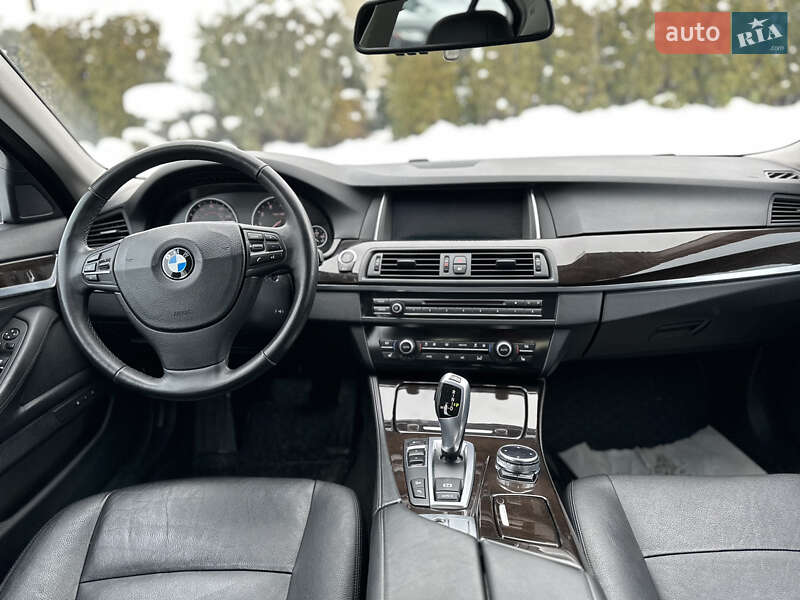 Седан BMW 5 Series 2014 в Луцке