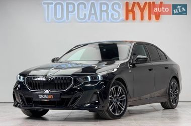 Седан BMW 5 Series 2023 в Києві