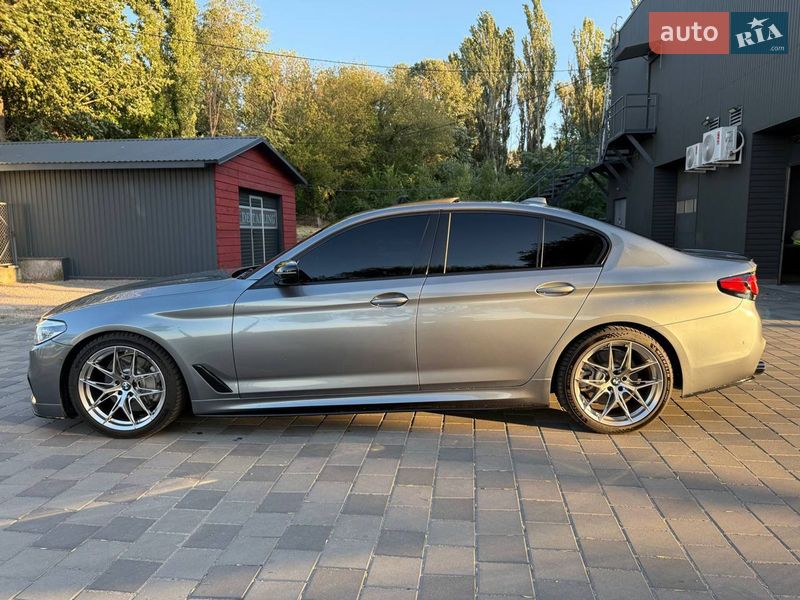 Седан BMW 5 Series 2019 в Львове фото 5 Седан BMW 5 Series 2019 в Львове