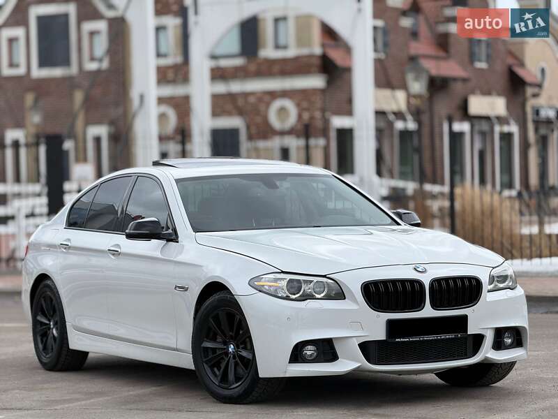 Седан BMW 5 Series 2015 в Киеве