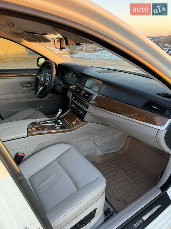 Седан BMW 5 Series 2011 в Львове фото 23 Седан BMW 5 Series 2011 в Львове