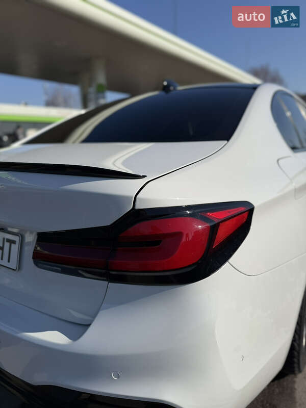 Седан BMW 5 Series 2017 в Ровно фото 13 Седан BMW 5 Series 2017 в Ровно