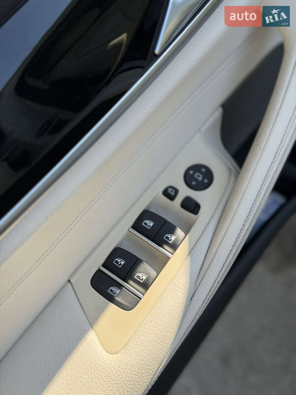 Седан BMW 5 Series 2017 в Ровно фото 17 Седан BMW 5 Series 2017 в Ровно