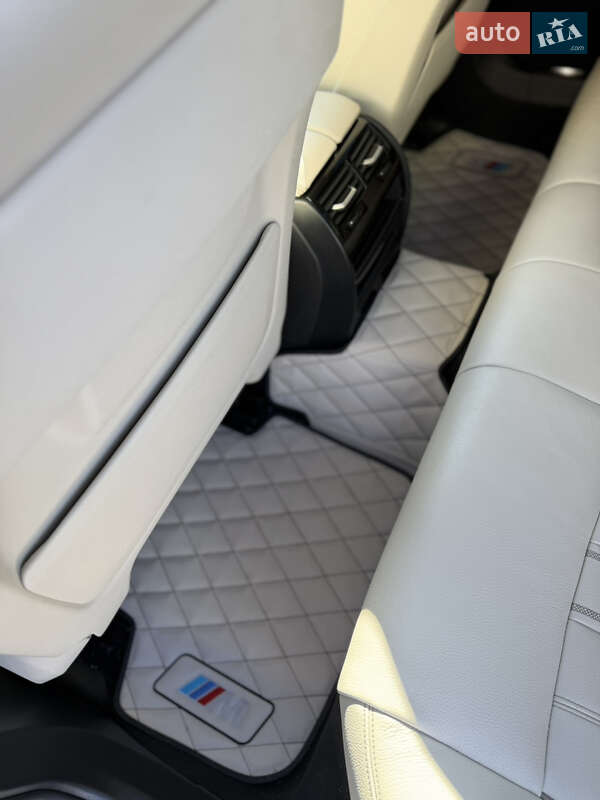 Седан BMW 5 Series 2017 в Ровно фото 40 Седан BMW 5 Series 2017 в Ровно