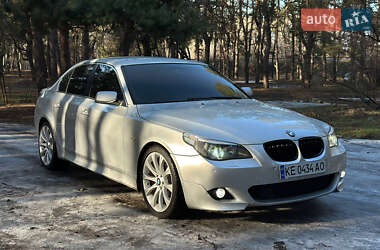 Седан BMW 5 Series 2004 в Днепре