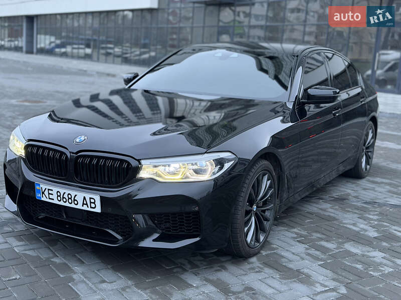 Седан BMW 5 Series 2017 в Днепре