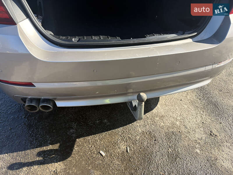 Седан BMW 5 Series 2011 в Буче