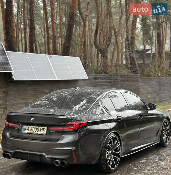 Седан BMW 5 Series 2019 в Киеве