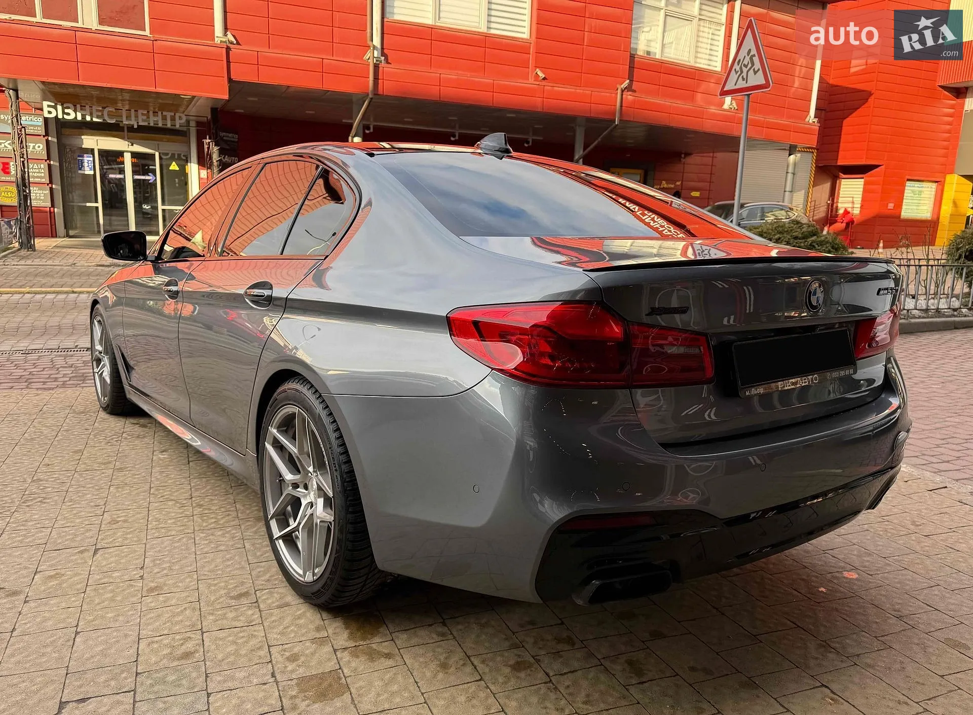 2017 BMW 5er - мініатюра 8