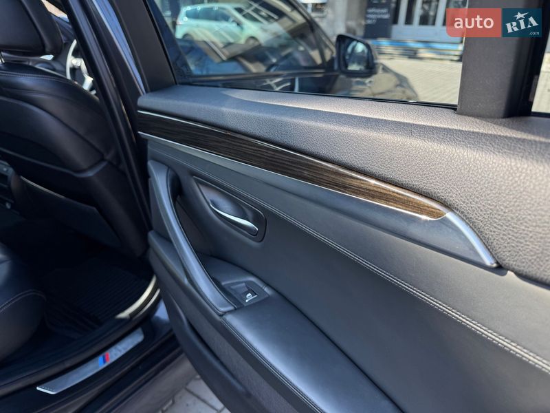 Седан BMW 5 Series 2014 в Луцке
