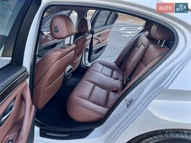 Седан BMW 5 Series 2015 в Ровно фото 52 Седан BMW 5 Series 2015 в Ровно
