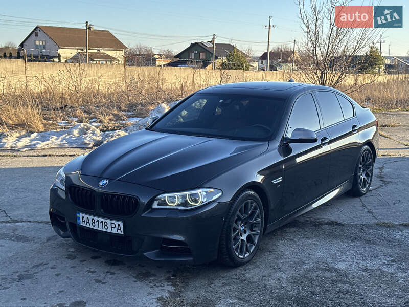 Седан BMW 5 Series 2013 в Остроге