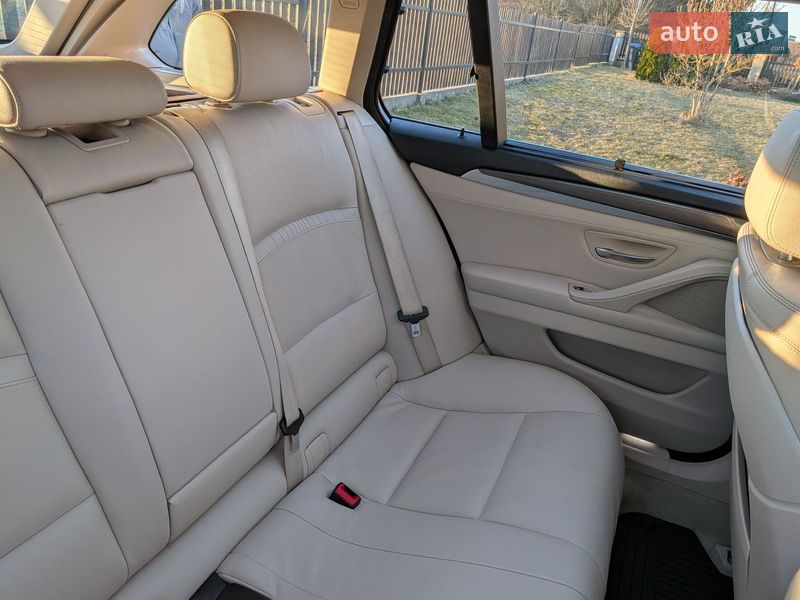 Универсал BMW 5 Series 2014 в Самборе