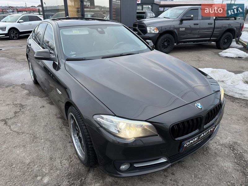 Седан BMW 5 Series 2016 в Киеве