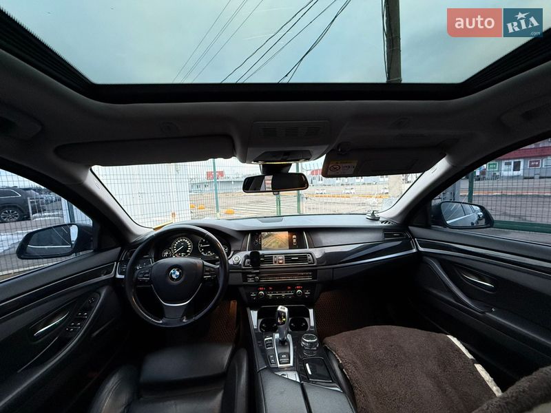 Седан BMW 5 Series 2016 в Киеве