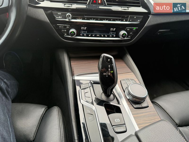 Седан BMW 5 Series 2018 в Киеве