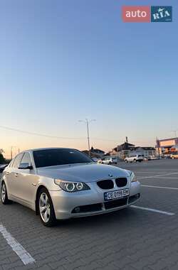 Седан BMW 5 Series 2004 в Черновцах