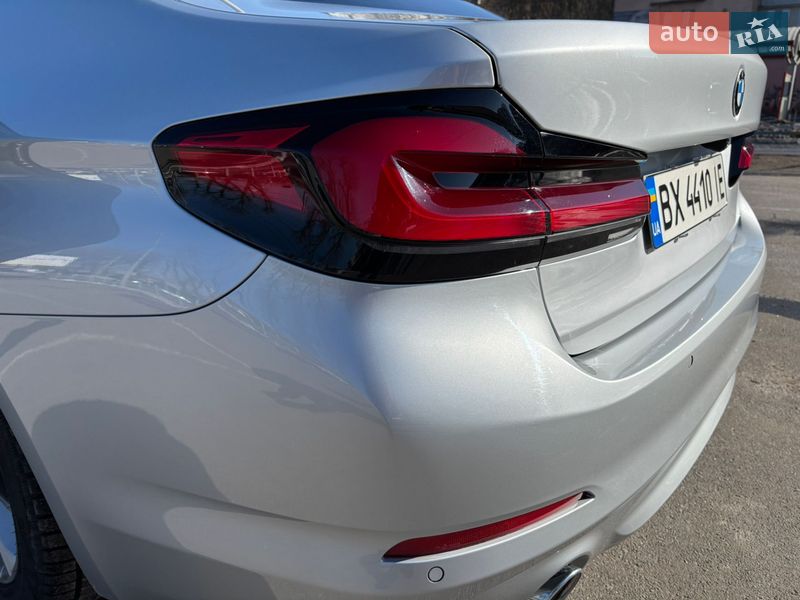 Седан BMW 5 Series 2017 в Хмельницком