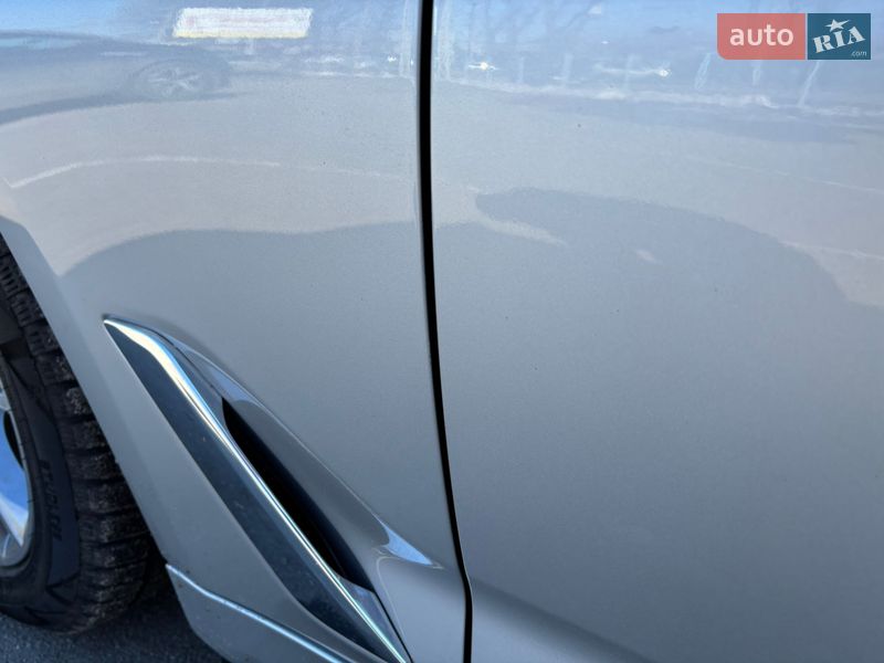 Седан BMW 5 Series 2017 в Хмельницком