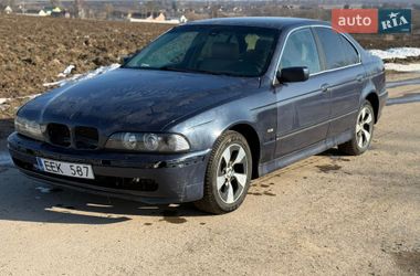 Седан BMW 5 Series 2003 в Ровно
