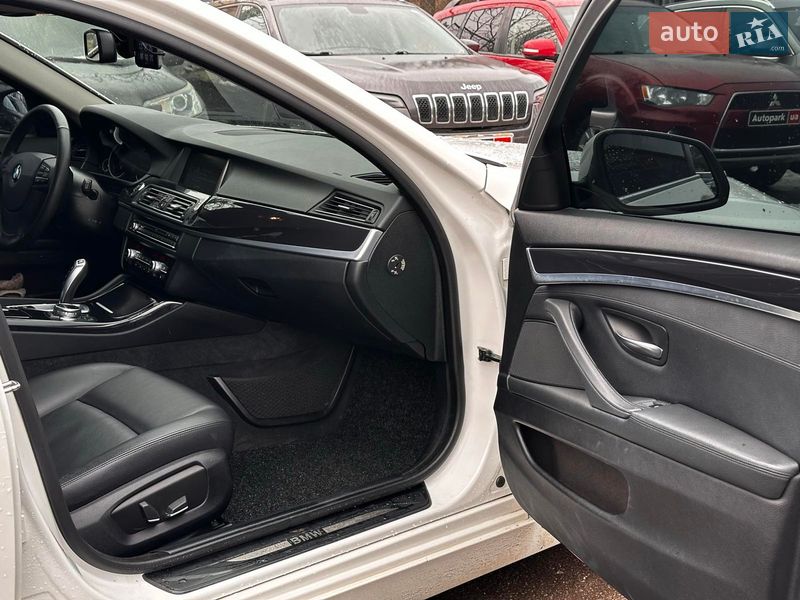 Седан BMW 5 Series 2014 в Виннице