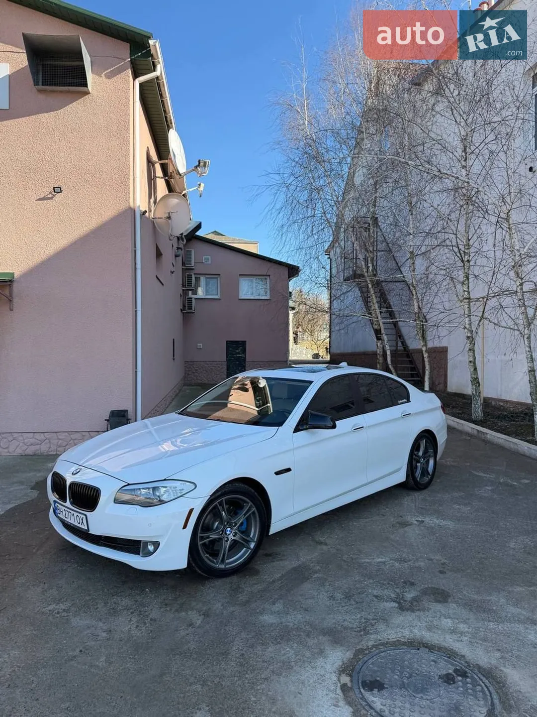 2012 BMW 5er - мініатюра 3