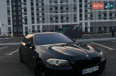Седан BMW 5 Series 2012 в Ровно