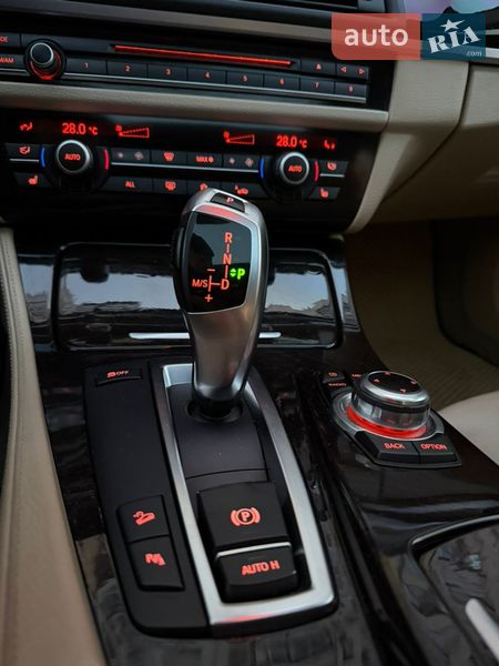 Седан BMW 5 Series 2011 в Киеве