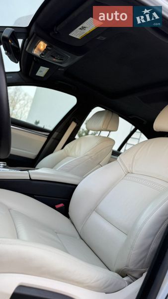 Седан BMW 5 Series 2016 в Луцке