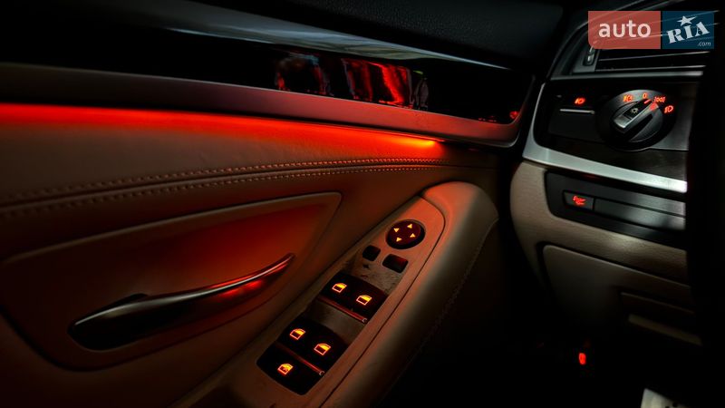 Седан BMW 5 Series 2016 в Луцке