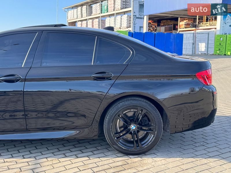 Седан BMW 5 Series 2015 в Ковеле