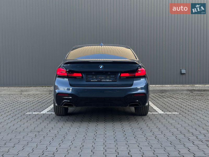 Седан BMW 5 Series 2022 в Черновцах