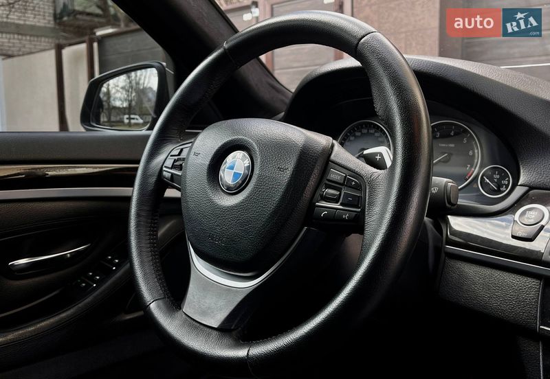 Седан BMW 5 Series 2012 в Николаеве