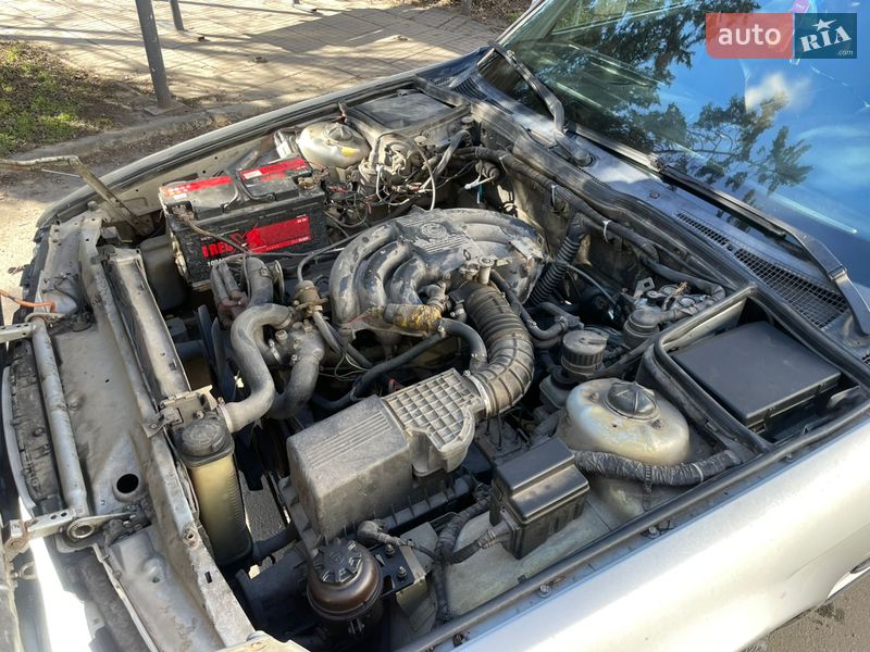 Седан BMW 5 Series 1990 в Одессе
