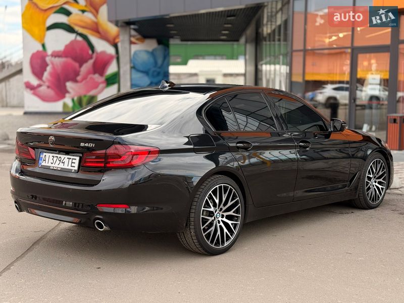 Седан BMW 5 Series 2018 в Киеве