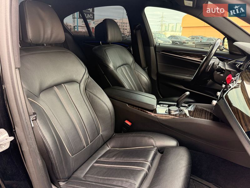 Седан BMW 5 Series 2018 в Киеве
