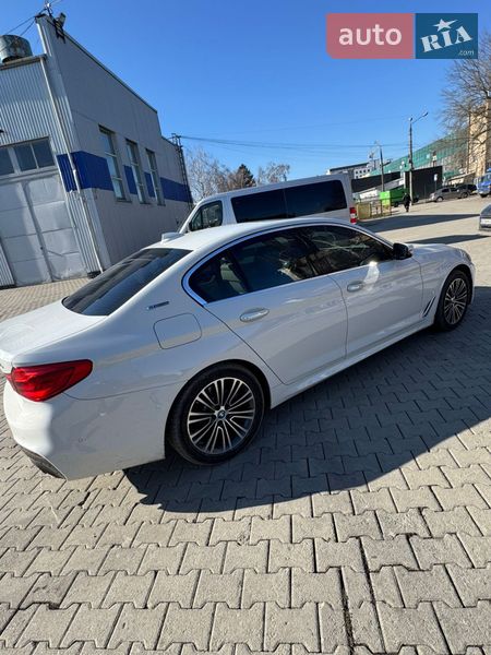 Седан BMW 5 Series 2018 в Черновцах
