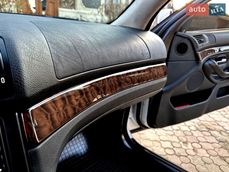 Седан BMW 5 Series 2002 в Черновцах