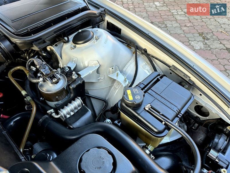 Седан BMW 5 Series 2002 в Черновцах