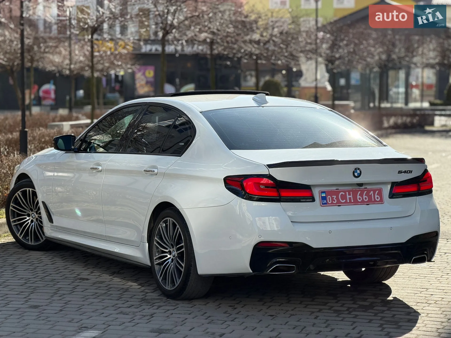 2018 BMW 5er - мініатюра 10