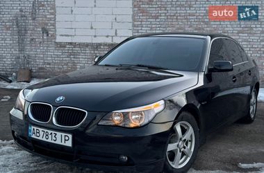 Седан BMW 5 Series 2004 в Макарове