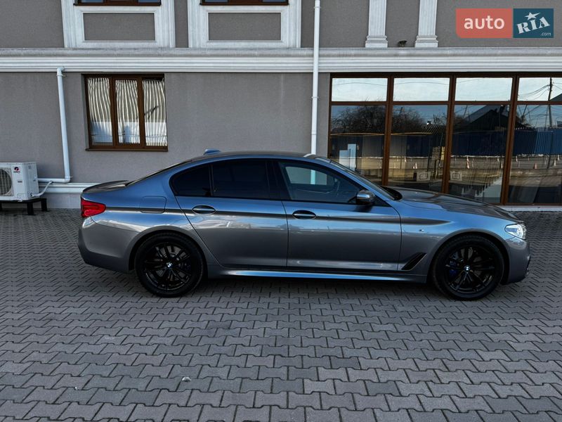 Седан BMW 5 Series 2019 в Черновцах