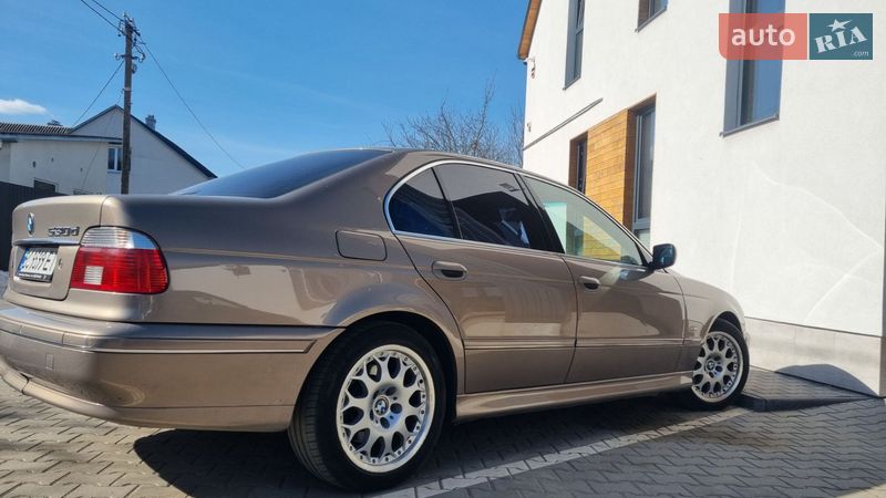 BMW 5 Series 2001