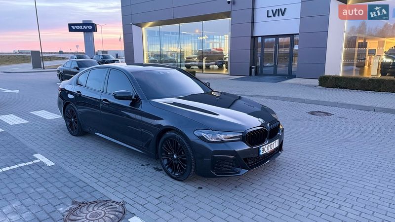 Седан BMW 5 Series 2018 в Львове фото 16 Седан BMW 5 Series 2018 в Львове