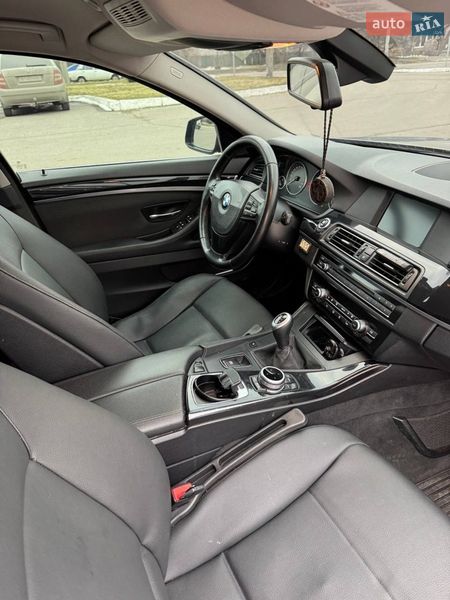 Седан BMW 5 Series 2010 в Кременчуге
