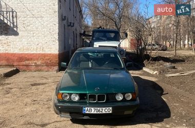 Седан BMW 5 Series 1995 в Кривом Роге