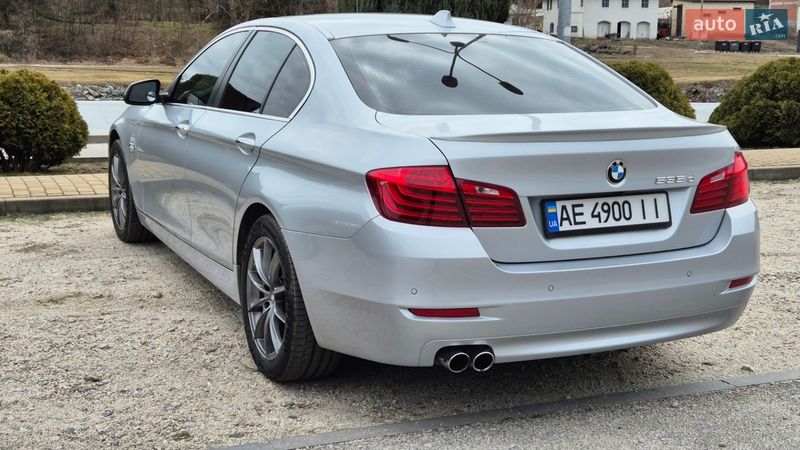 Седан BMW 5 Series 2013 в Дніпрі