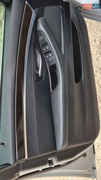 Седан BMW 5 Series 2013 в Дніпрі