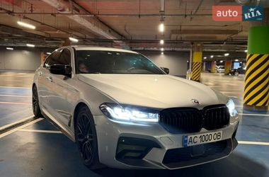 Седан BMW 5 Series 2018 в Нововолынске