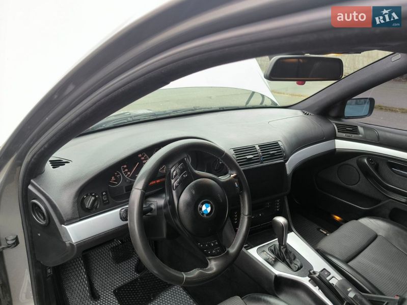 Седан BMW 5 Series 2002 в Иванкове